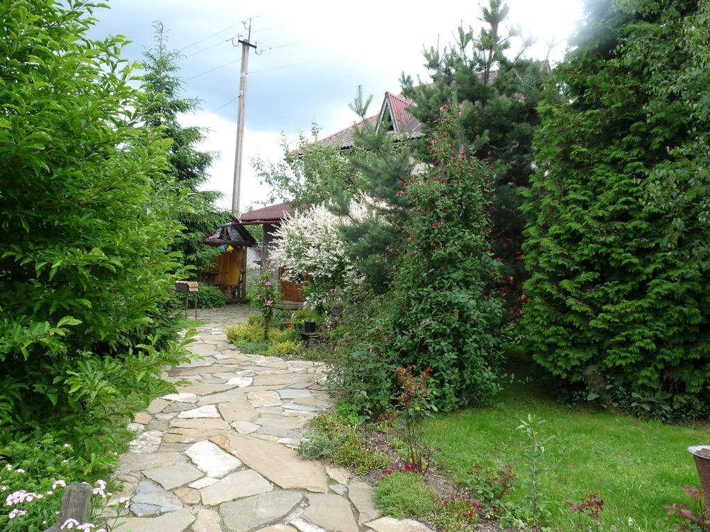 Guest House Anastasia Tatariv Luaran gambar